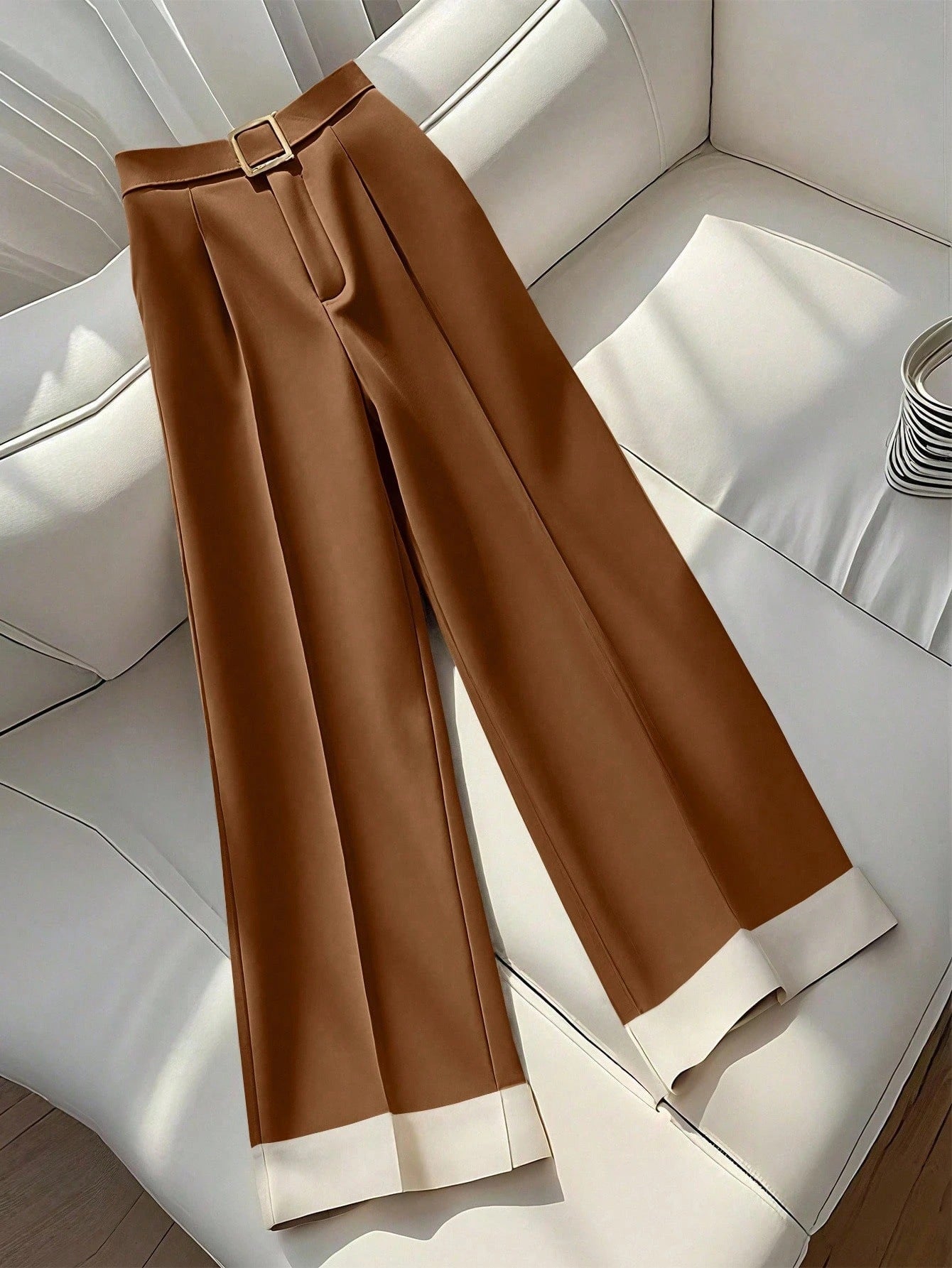 Retro Khaki Casual Pants – High-Waist Asymmetrical Fit for Women’s Autumn Style